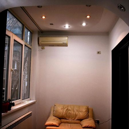 Grand Central Accomodation Sala Palatului Bucharest Luaran gambar